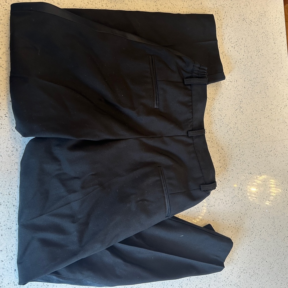 Boys 5-piece tuxedo (size 8) - Picture 9 of 9